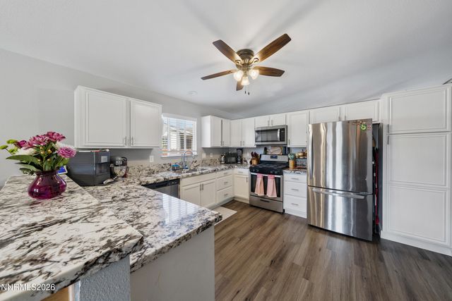 5950 Sunrose Court, Sun Valley, NV 89433