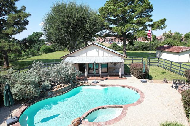 18107 W Cypress Hill Circle, Cypress, TX 77433