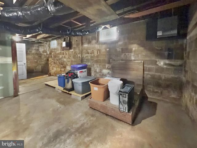 6 SALEM AVE, Newfield, NJ 08344