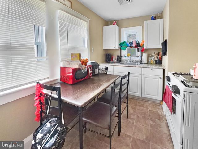 6 SALEM AVE, Newfield, NJ 08344