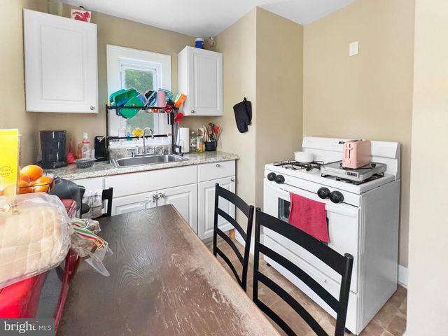 6 SALEM AVE, Newfield, NJ 08344