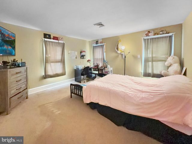 6 SALEM AVE, Newfield, NJ 08344