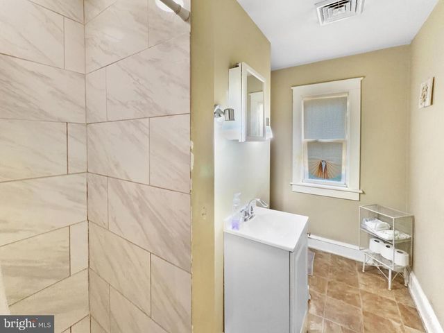 6 SALEM AVE, Newfield, NJ 08344