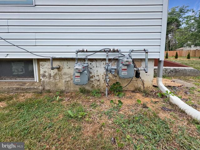 6 SALEM AVE, Newfield, NJ 08344