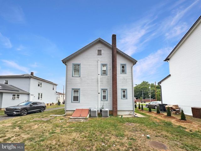 6 SALEM AVE, Newfield, NJ 08344