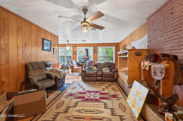 14266 John Clark Road, Gulfport, MS 39503