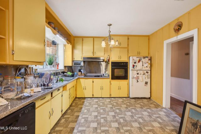 14266 John Clark Road, Gulfport, MS 39503