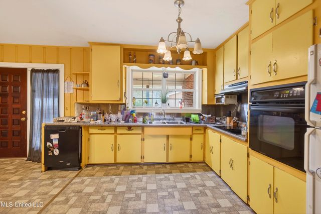 14266 John Clark Road, Gulfport, MS 39503