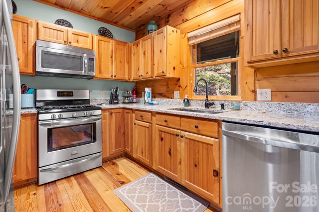 135 Jake Trail, Vilas, NC 28692