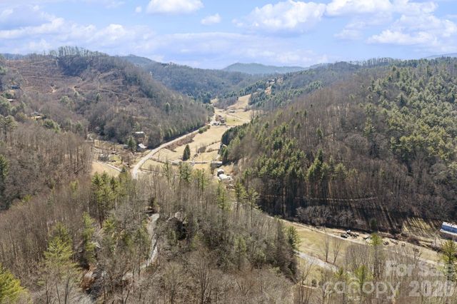 135 Jake Trail, Vilas, NC 28692