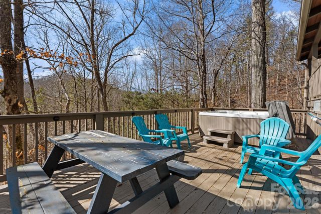 135 Jake Trail, Vilas, NC 28692