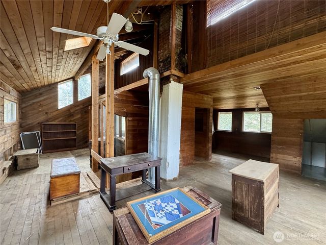 7513 Robe Menzel Road, Granite Falls, WA 98252