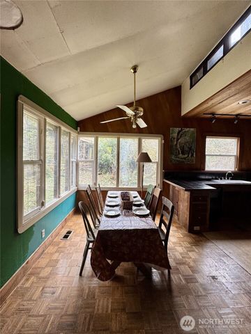 7513 Robe Menzel Road, Granite Falls, WA 98252