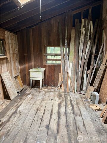 7513 Robe Menzel Road, Granite Falls, WA 98252