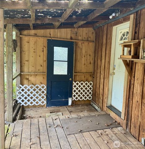 7513 Robe Menzel Road, Granite Falls, WA 98252