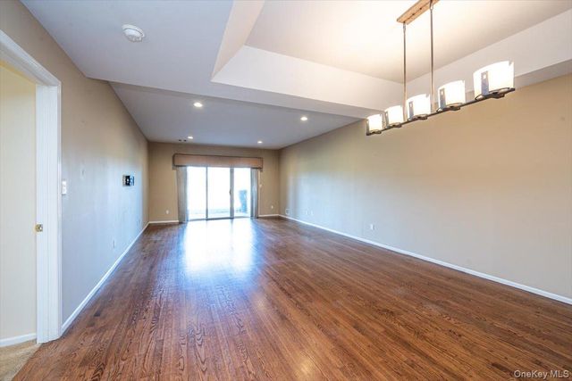 97 Windwatch Drive, Hauppauge, NY 11788