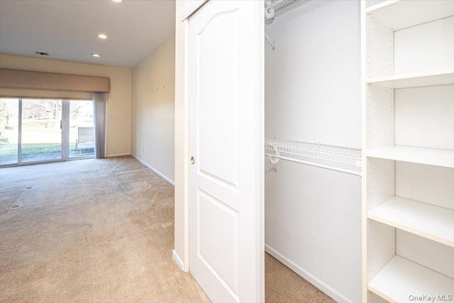 97 Windwatch Drive, Hauppauge, NY 11788