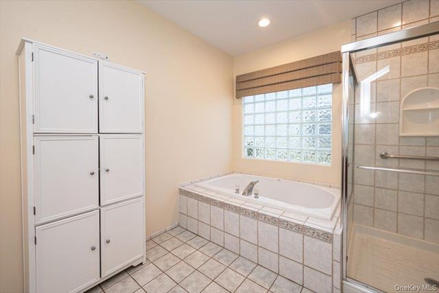 97 Windwatch Drive, Hauppauge, NY 11788