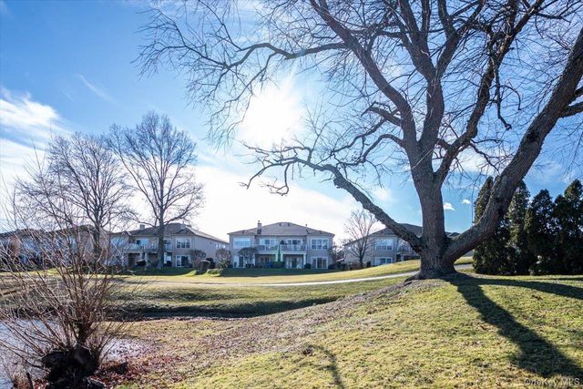 97 Windwatch Drive, Hauppauge, NY 11788