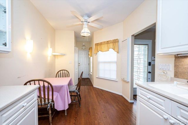 97 Windwatch Drive, Hauppauge, NY 11788