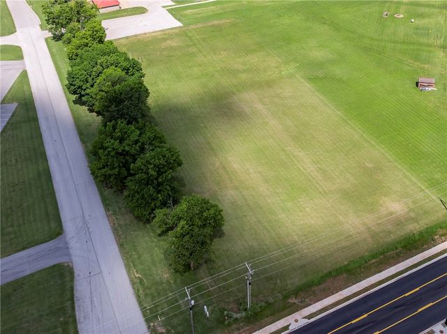 N Hwy 170, Farmington, AR 72730