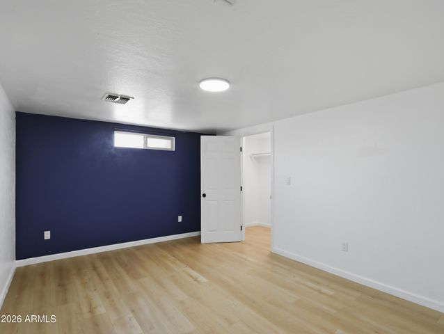9047 N 9TH Street, Phoenix, AZ 85020