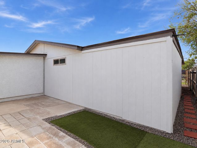 9047 N 9TH Street, Phoenix, AZ 85020