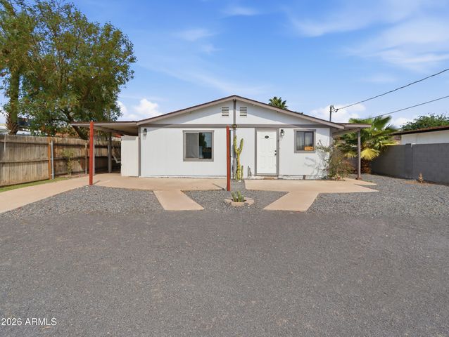 9047 N 9TH Street, Phoenix, AZ 85020