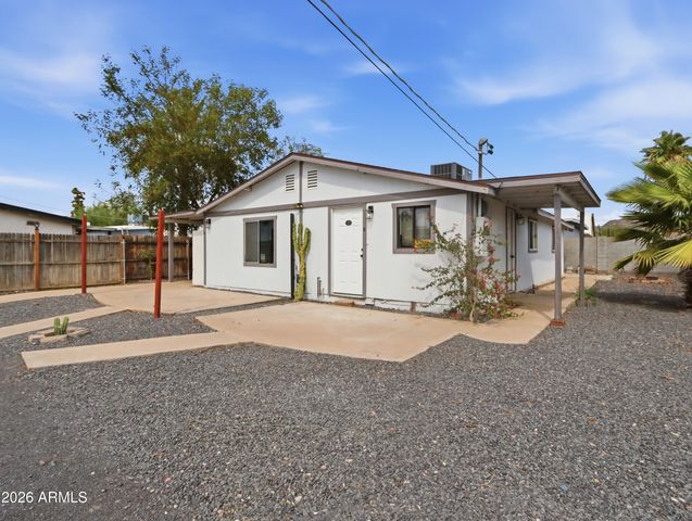 9047 N 9TH Street, Phoenix, AZ 85020