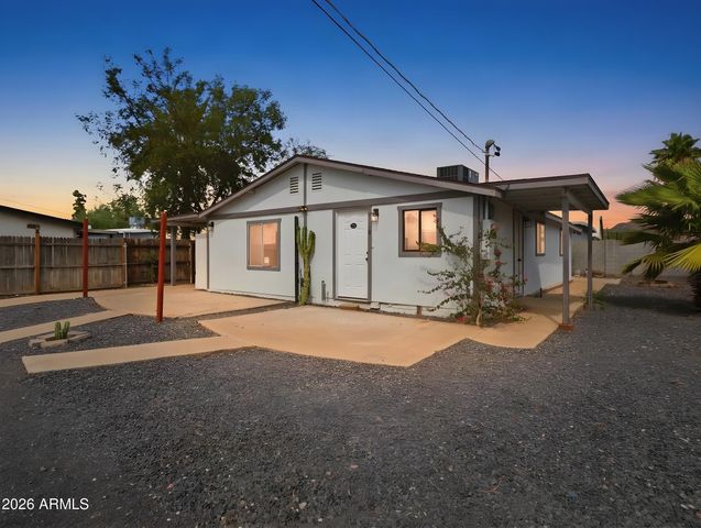 9047 N 9TH Street, Phoenix, AZ 85020