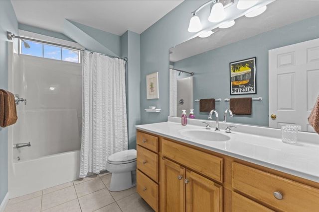 73 Park Road, South Burlington, VT 05403