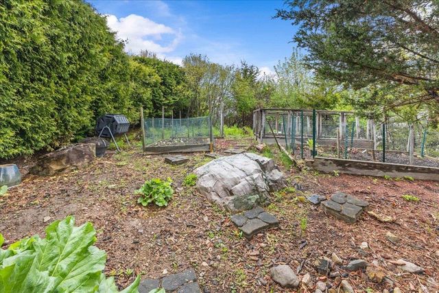 73 Park Road, South Burlington, VT 05403