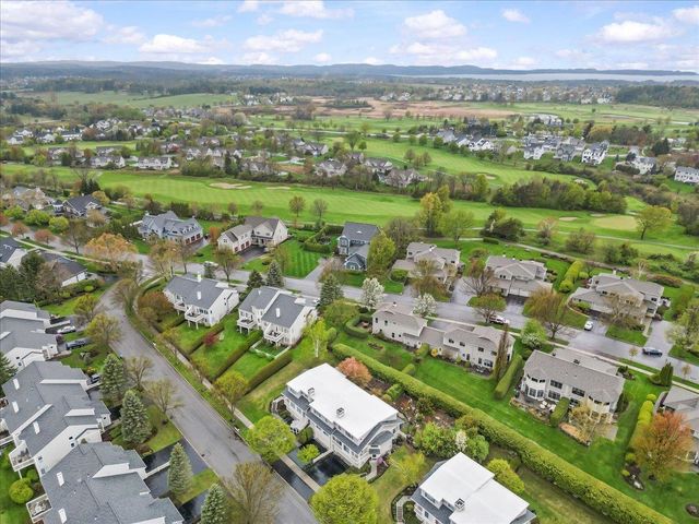 73 Park Road, South Burlington, VT 05403