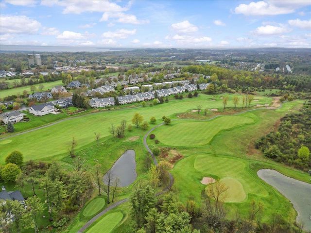 73 Park Road, South Burlington, VT 05403