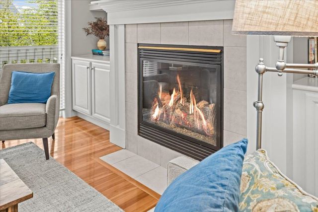 73 Park Road, South Burlington, VT 05403