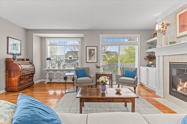 73 Park Road, South Burlington, VT 05403
