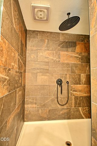 2162 Happy Valley Drive, Medford, OR 97501