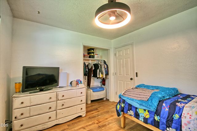 2162 Happy Valley Drive, Medford, OR 97501