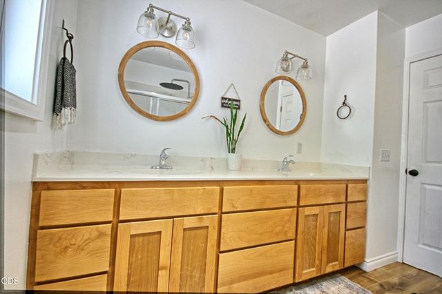 2162 Happy Valley Drive, Medford, OR 97501