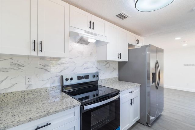 3432 DANNY BRYAN BOULEVARD, Tampa, FL 33619
