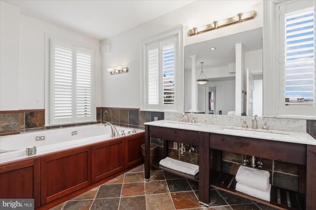 1820 WYOMING AVE NW, Washington, DC 20009