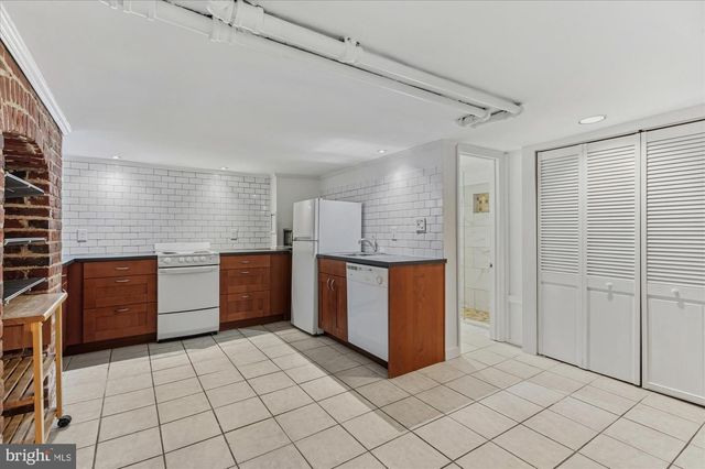 1820 WYOMING AVE NW, Washington, DC 20009