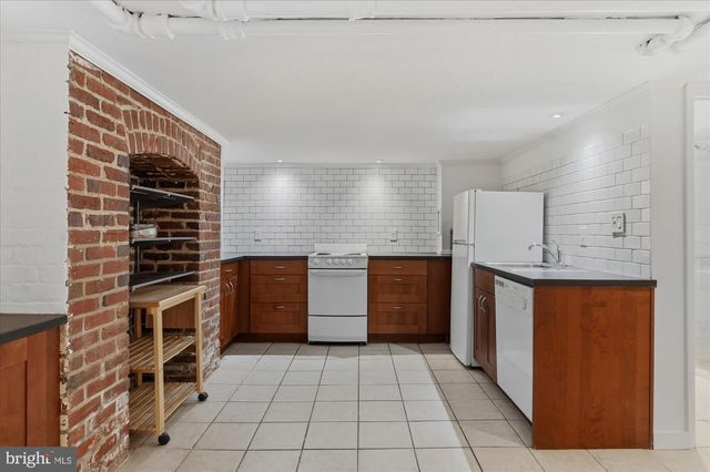 1820 WYOMING AVE NW, Washington, DC 20009