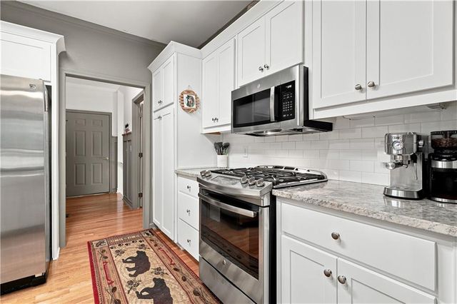 7 Summit Drive E, Jasper, GA 30143