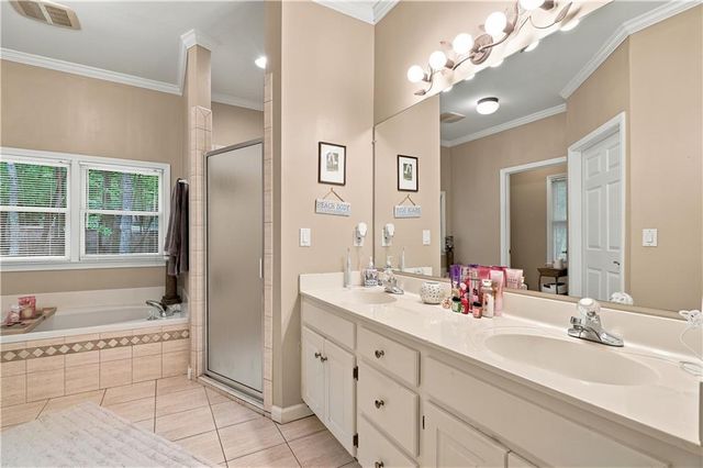7 Summit Drive E, Jasper, GA 30143