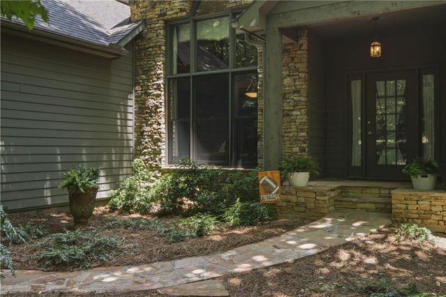 7 Summit Drive E, Jasper, GA 30143