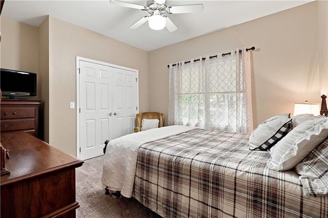 7 Summit Drive E, Jasper, GA 30143