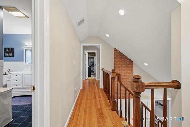 76 Winton Place, Stratford, CT 06614