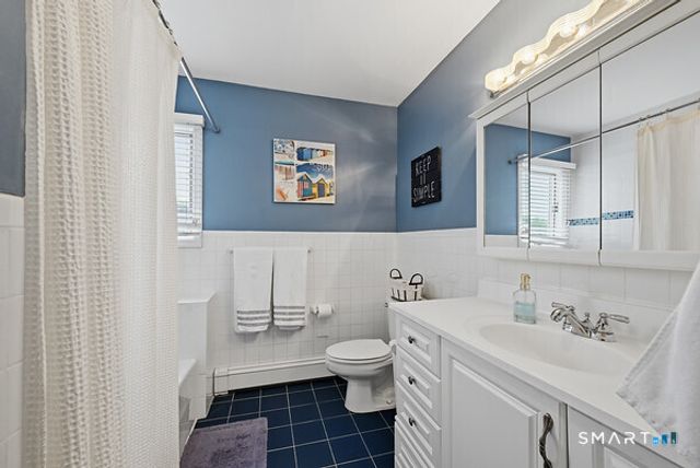 76 Winton Place, Stratford, CT 06614