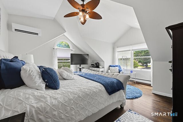 76 Winton Place, Stratford, CT 06614
